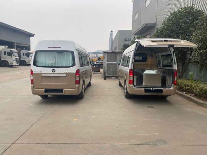 遗体运输车